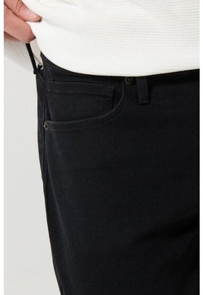 KOAJ PANTALON KOAJ JEAN SLIM 26511 3/25