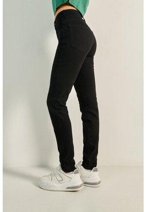 PANTALON KOAJ PUSH UP FB 8644 2/24