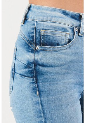 KOAJ PANTALON KOAJ PUSH UP FB 17699 4/24