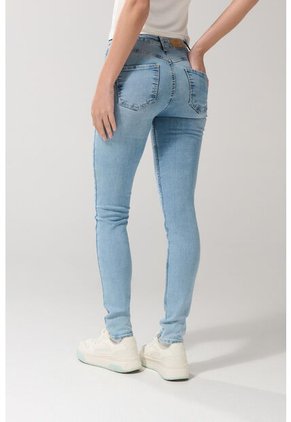 KOAJ PANTALON KOAJ JEAN PUSH UP 19087  1/25