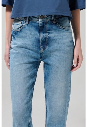 KOAJ PANTALON KOAJ JEAN MOM STA 27147 3/25