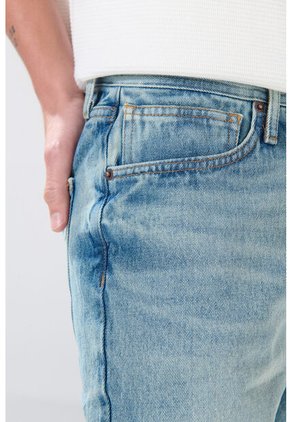 KOAJ BERMUDA KOAJ JEAN 31089 1/26