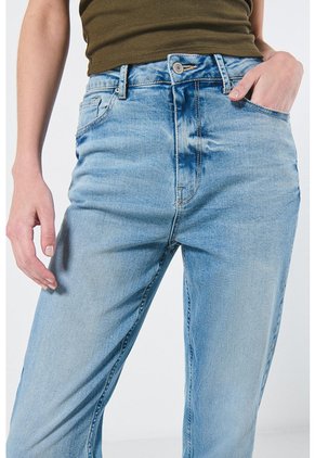 KOAJ PANTALON KOAJ JEAN MOM STA 13945 4/24