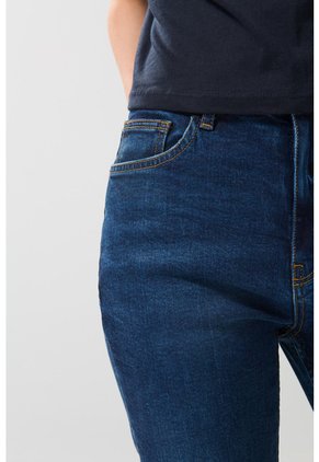 KOAJ PANTALON KOAJ JEAN MOM STA 23350 2/25