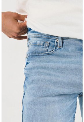 KOAJ PANTALON KOAJ SLIM 17603 4/24