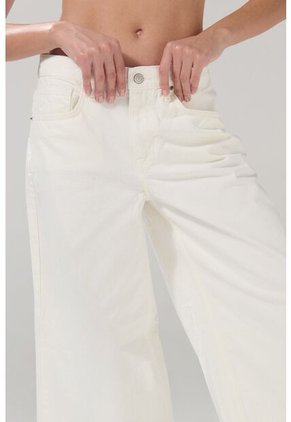 KOAJ PANTALON KOAJ JEAN PALAZZO 29886 M 4/25