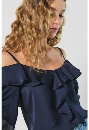 KOAJ BLUSA KOAJ HOMBRO DESCUBIERTO 11224 3/24