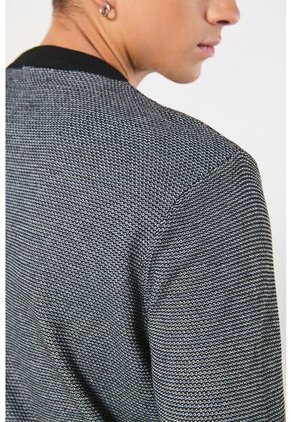 KOAJ SUETER KOAJ CRYRO 2 15125 3/24