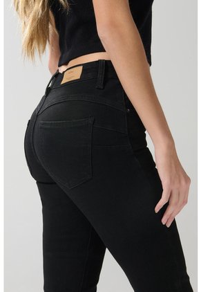 KOAJ PANTALON KOAJ JEAN PUSH UP 22837 2/25