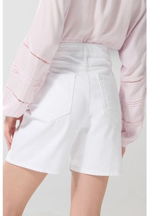 KOAJ SHORT EXBOYFRIEND KOAJ 24252 M 2/25