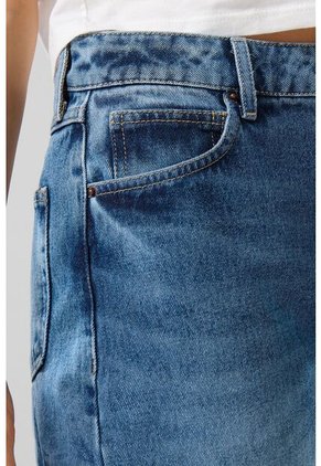 KOAJ PANTALON KOAJ JEAN 90S 28685 4/25