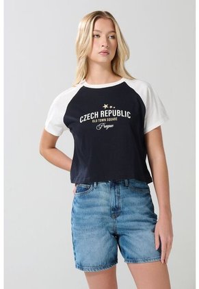 KOAJ SHORT KOAJ JEAN EXBOYFRIEND 24194 2/25