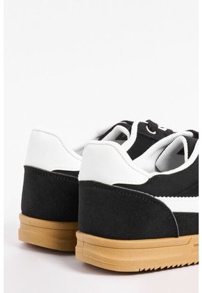 KOAJ ZAPATOS KOAJ URBANO F 20577 3/25