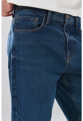 KOAJ PANTALON KOAJ JEAN BAGGY 34989 3/26