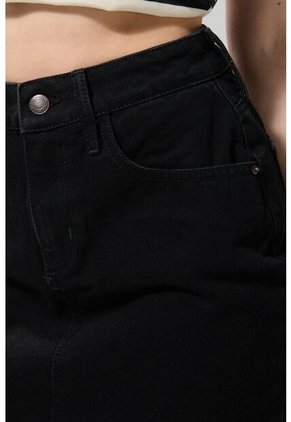 KOAJ FALDA KOAJ JEAN 26501 M 3/25