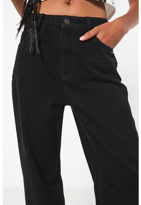 KOAJ PANTALON KOAJ JEAN 90S 14399 4/24