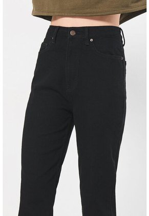 KOAJ PANTALON KOAJ JEAN MOM STA 13964 4/24