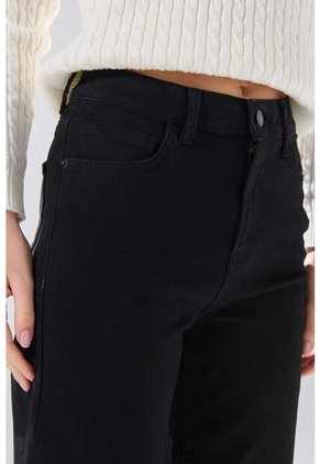 KOAJ PANTALON KOAJ JEAN STRAIGHT LEG 32553 2/