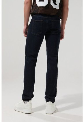 KOAJ PANTALON KOAJ JEAN SLIM 28116 4/25