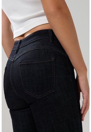 KOAJ PANTALON KOAJ JEAN PUSH UP 28893 4/25