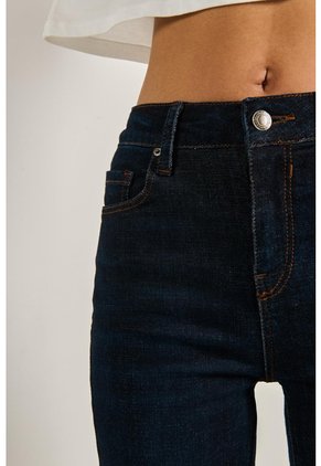 KOAJ PANTALON KOAJ JEAN JEGGING TA FB 8629 2/