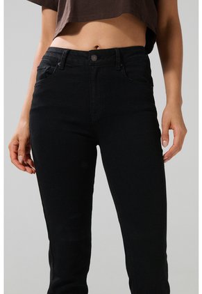 KOAJ PANTALON KOAJ JEAN PUSH UP 28692 4/25
