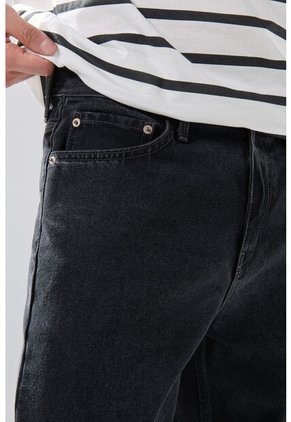 KOAJ PANTALON KOAJ JEAN BAGGY 32667 2/26