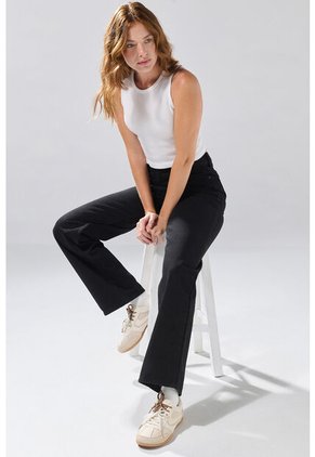 KOAJ PANTALON KOAJ JEAN 90S 32987 2/26