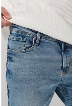 KOAJ PANTALON KOAJ JEAN SLIM 29469 4/25