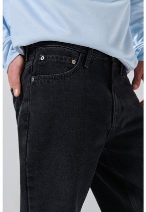 KOAJ PANTALON KOAJ JEAN BAGGY 32179 1/26