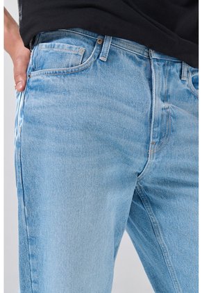 KOAJ PANTALON KOAJ JEAN BAGGY 34987 3/26
