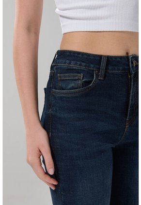 KOAJ PANTALON KOAJ JEAN STRAIGHT LEG 29243 4/