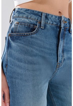KOAJ PANTALON KOAJ JEAN 90S 32888 2/26
