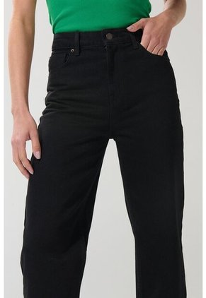 PANTALON KOAJ JEAN 90S 23485 2/25