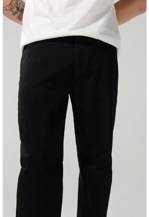 KOAJ PANTALON KOAJ JEAN 90s 28703 4/25