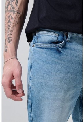 KOAJ BERMUDA KOAJ JEAN 28107 3/25