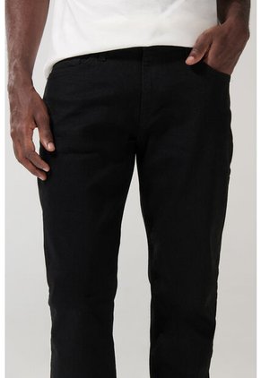 KOAJ PANTALON KOAJ JEAN SLIM 24822 3/25