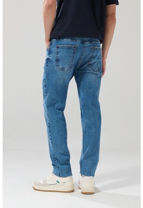 KOAJ PANTALON KOAJ JEAN SLIM 28111 4/25