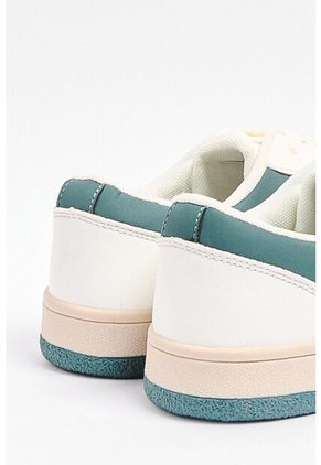 KOAJ ZAPATOS KOAJ URBANO F 8883 4/24