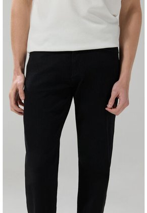 KOAJ PANTALON KOAJ JEAN SLIM 29231 4/25