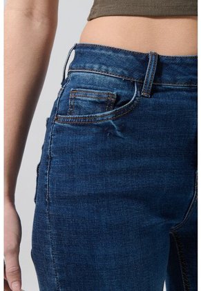 KOAJ PANTALON KOAJ JEAN STRAIGHT LEG 28050 3/