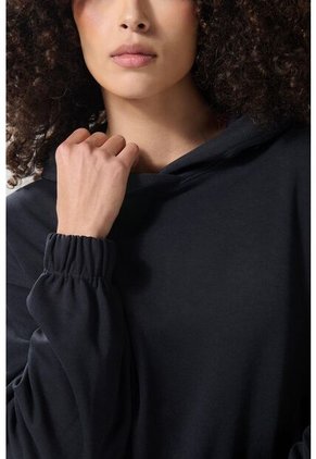 KOAJ BUZO CAPOTA KOAJ ELIANA 23410 3/