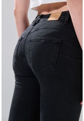 KOAJ PANTALON KOAJ JEAN PUSH UP 31693 1/26
