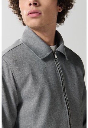 CAZADORA KOAJ KEMAT 1/25