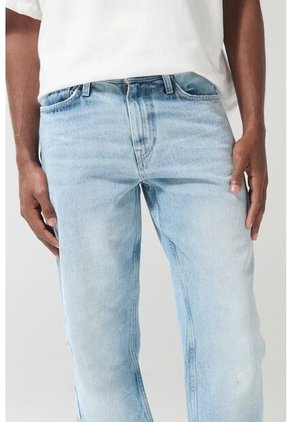 PANTALON KOAJ JEAN 90s 20410 1/25