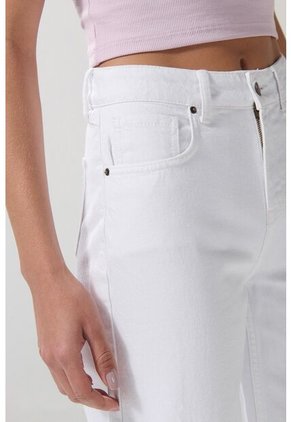 PANTALON KOAJ CULOTTE 21247 M  1/25