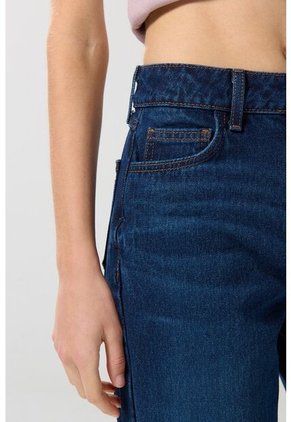 PANTALON KOAJ JEAN 90S 25035 3/25