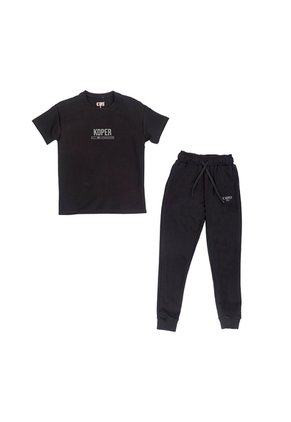 CONJUNTO KOPER NIÑO 2546 Talla 16