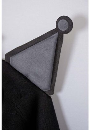 Camiseta De Kuromi Con Capucha Negro Para Niña. 12