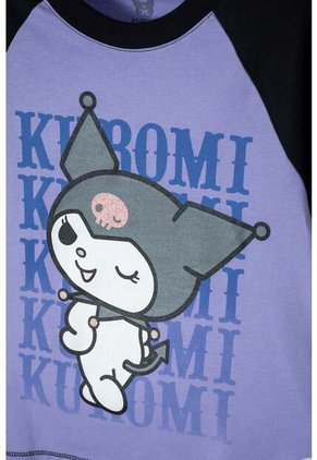 Camiseta De Kuromi Lila Y Negra Estampada En Frente Para Niña 14